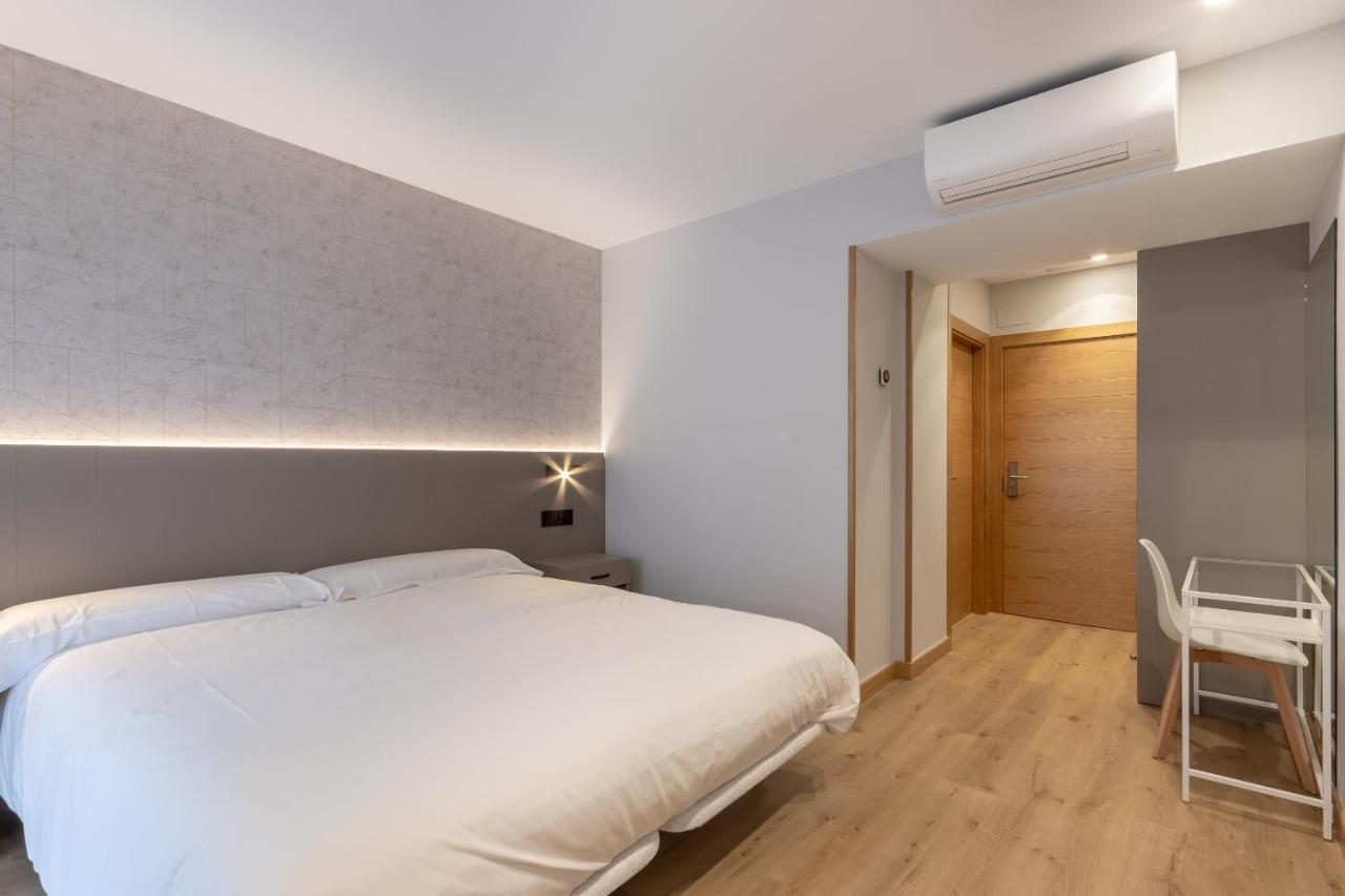 Eightrooms La Rioja Pension Logroño Exterior foto